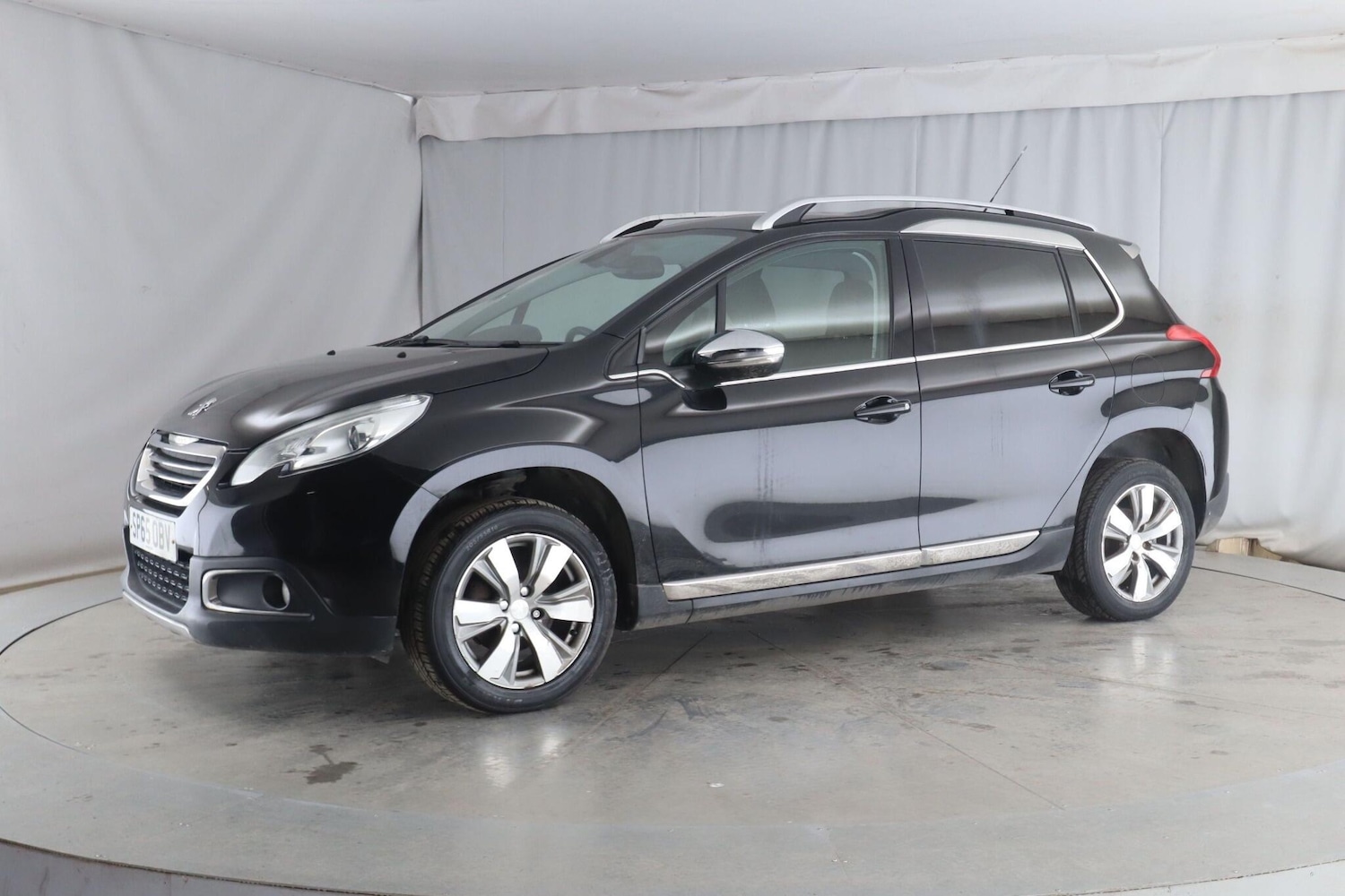 Used Peugeot 2008 2015 for sale - 76389083: Photo 2