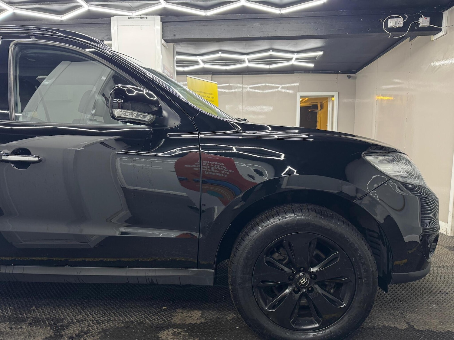 Used Hyundai Santa Fe 2012 for sale - 77120571: Photo 13