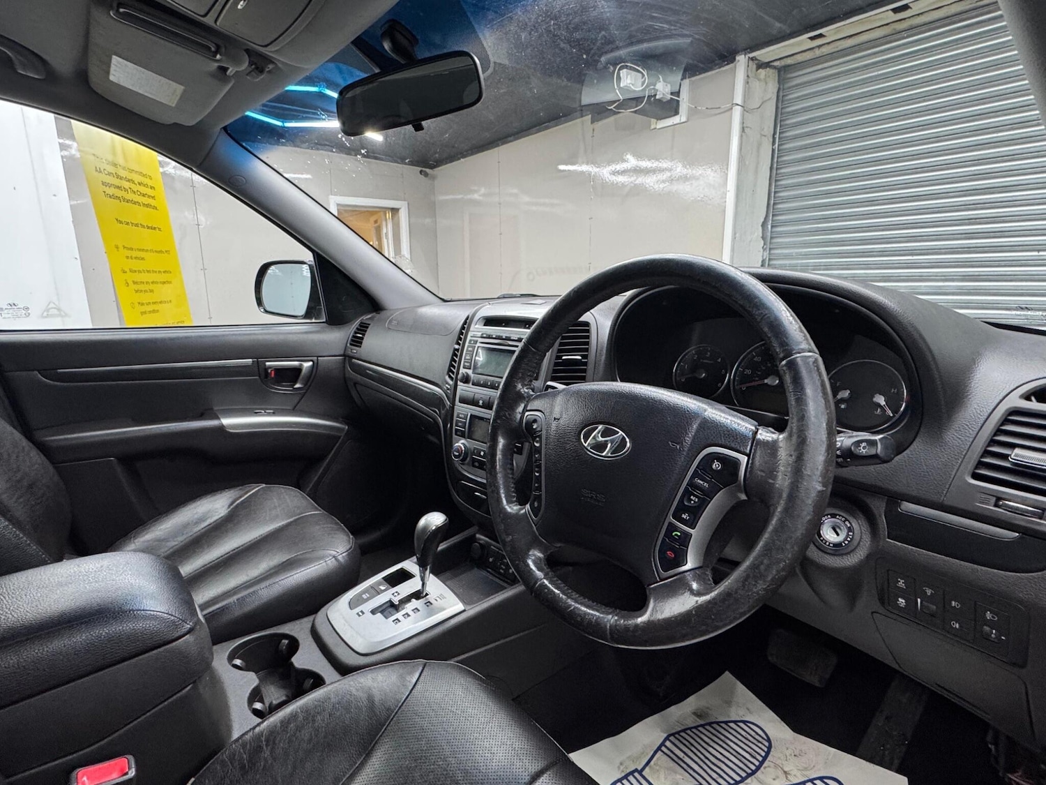 Used Hyundai Santa Fe 2012 for sale - 77120571: Photo 17