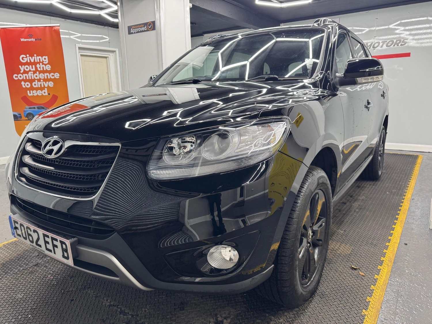 Used Hyundai Santa Fe 2012 for sale - 77120571: Photo 40