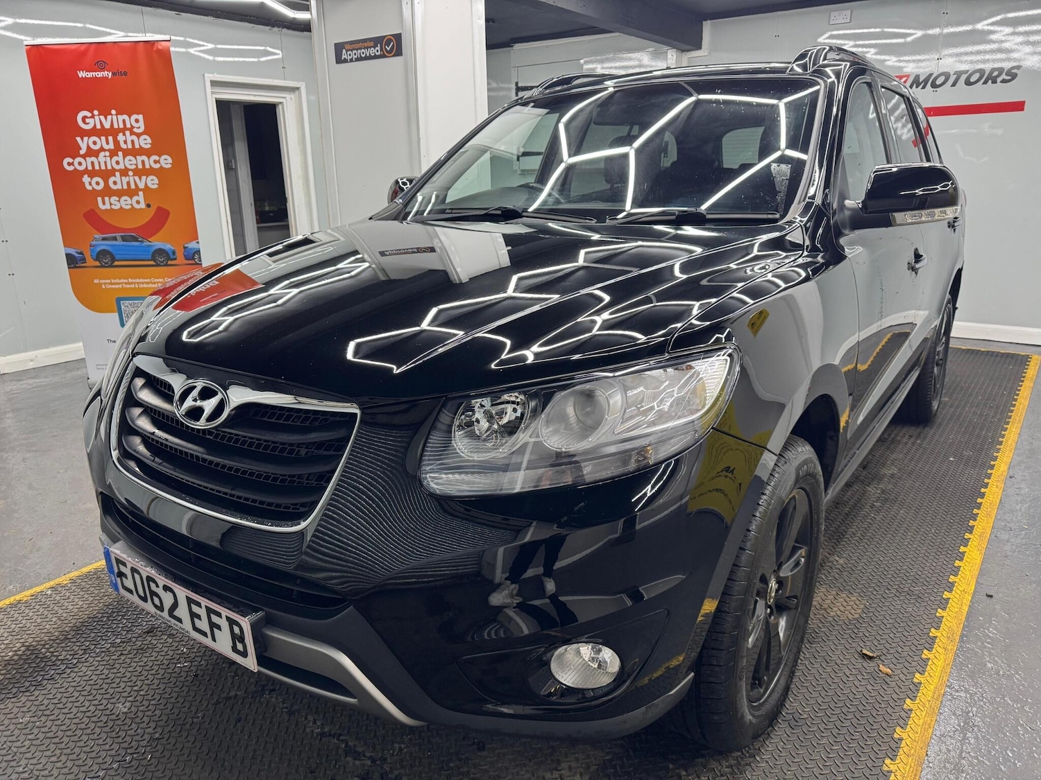 Used Hyundai Santa Fe 2012 for sale - 77120571: Photo 6