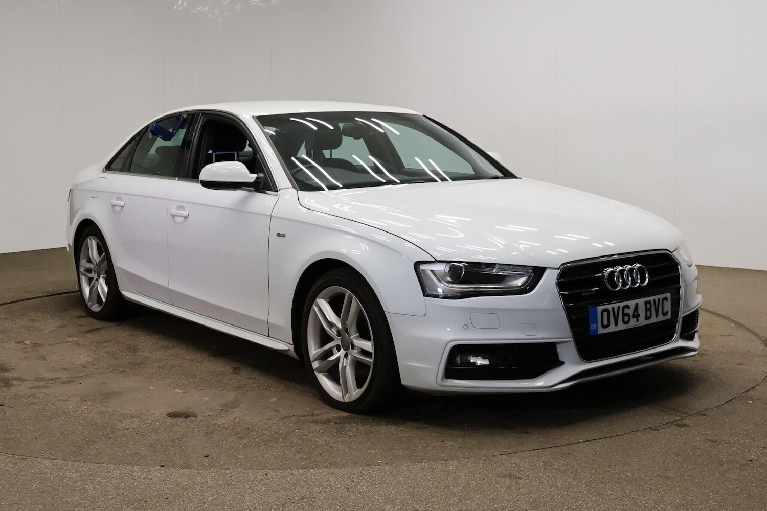 Used Audi A4 2014 for sale - 76425537: Photo 1