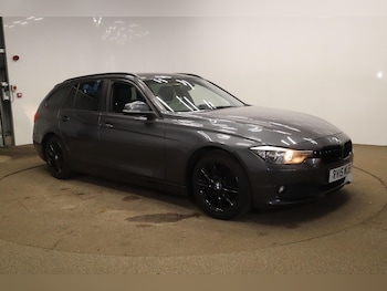Used BMW 3 Series 2015 for sale - 75588274: Photo