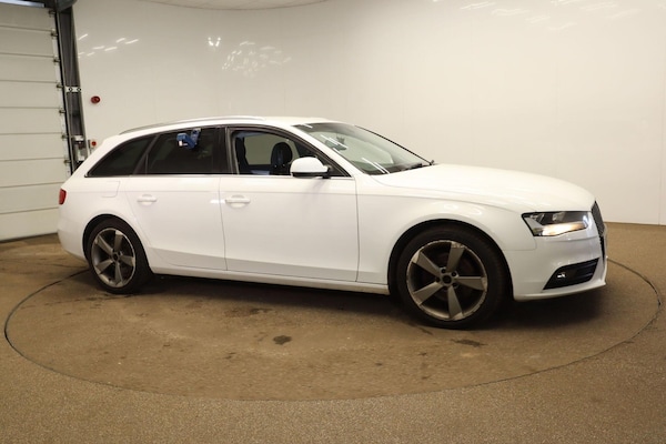 Used Audi A4 Avant 2012 for sale - 76295020: Photo 1