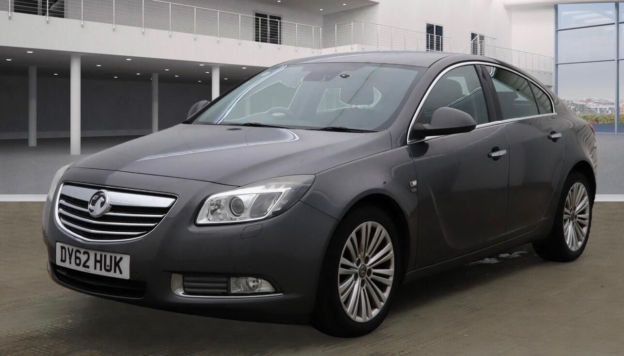 Used Vauxhall Insignia 2012 for sale - 76388915: Photo 2