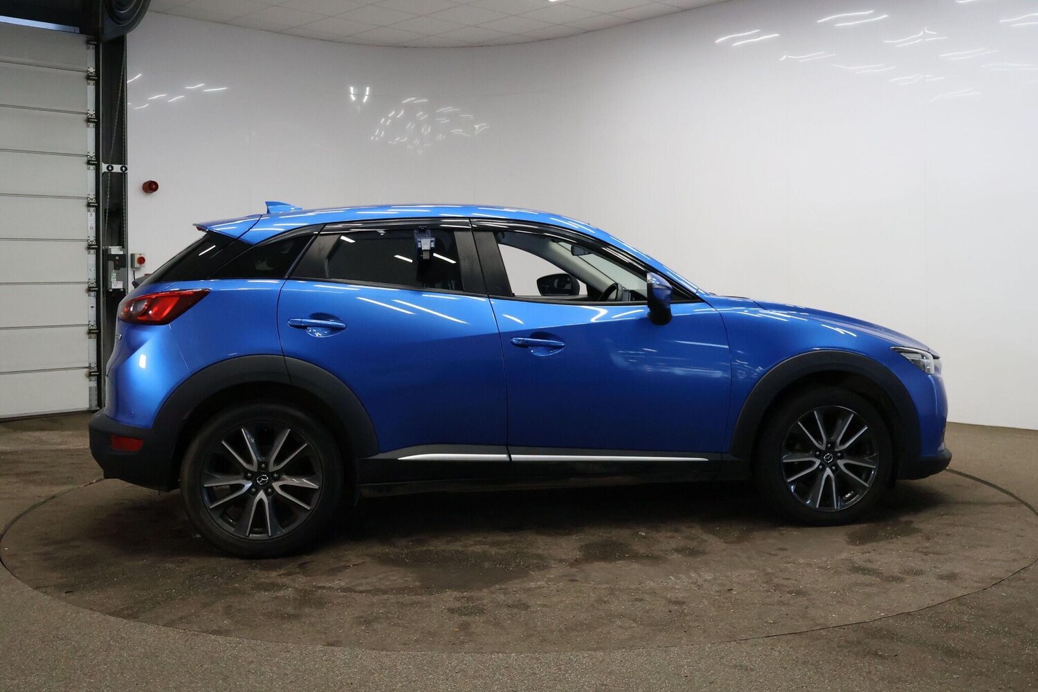 Used Mazda CX-3 2016 for sale - 76360970: Photo 9