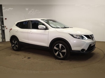Used Nissan Qashqai 2015 for sale - 75589203: Photo