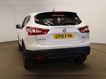 Used Nissan Qashqai 2015 for sale - 75589203: Photo