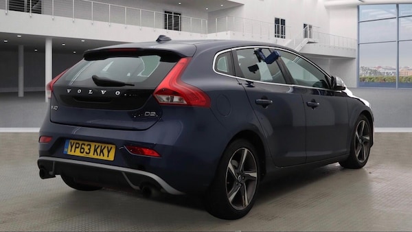 Used Volvo V40 2013 for sale - 76259606: Photo 4