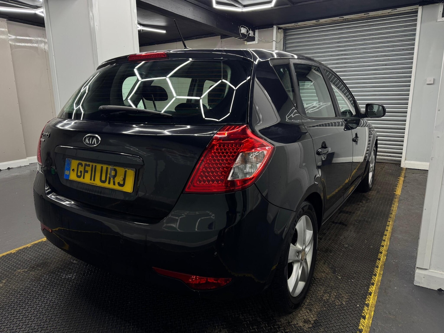 Used Kia Ceed 2011 for sale - 77120246: Photo 9