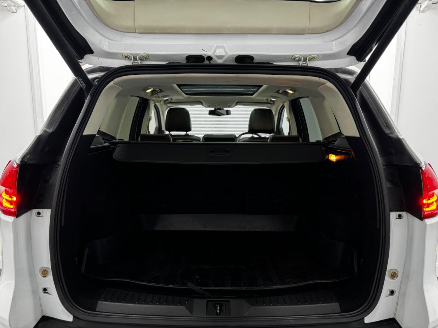 Used Ford Kuga 2013 for sale - 76314576: Photo 26