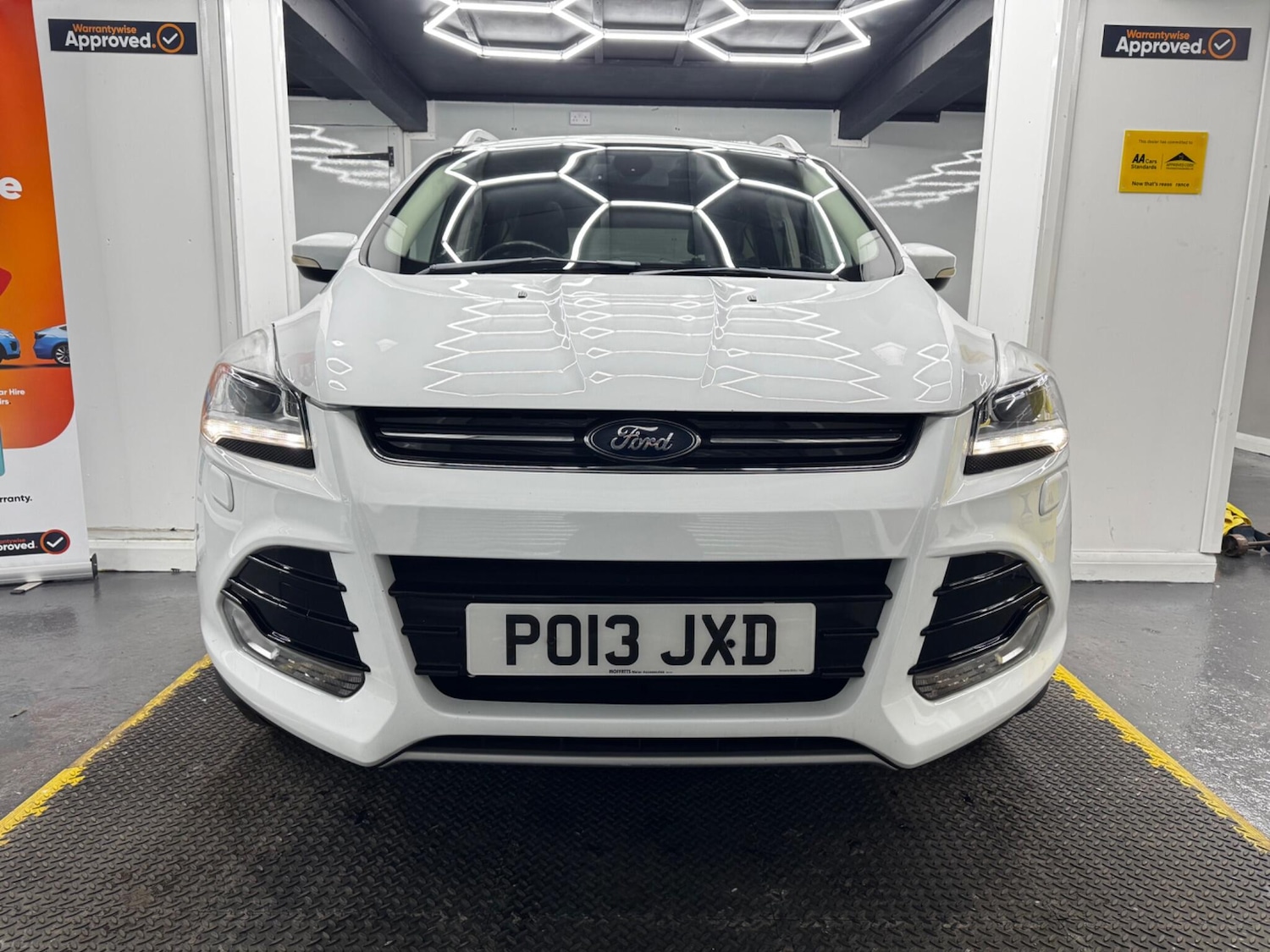 Used Ford Kuga 2013 for sale - 76314576: Photo 3