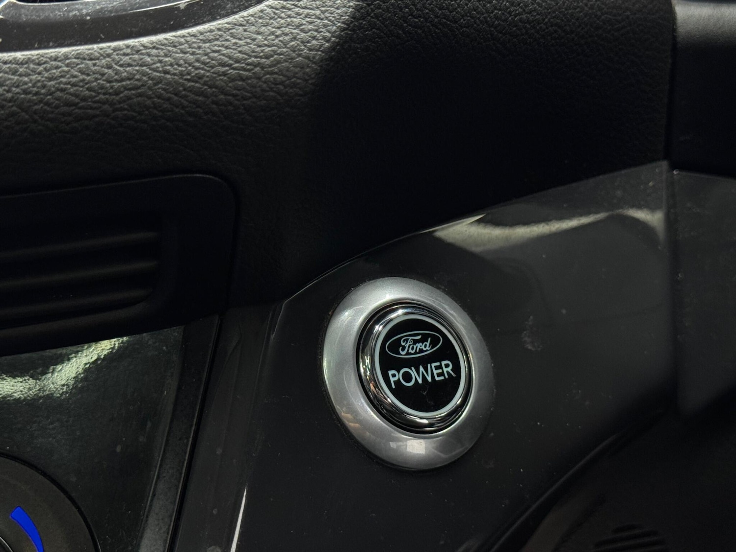 Used Ford Kuga 2013 for sale - 76314576: Photo 46