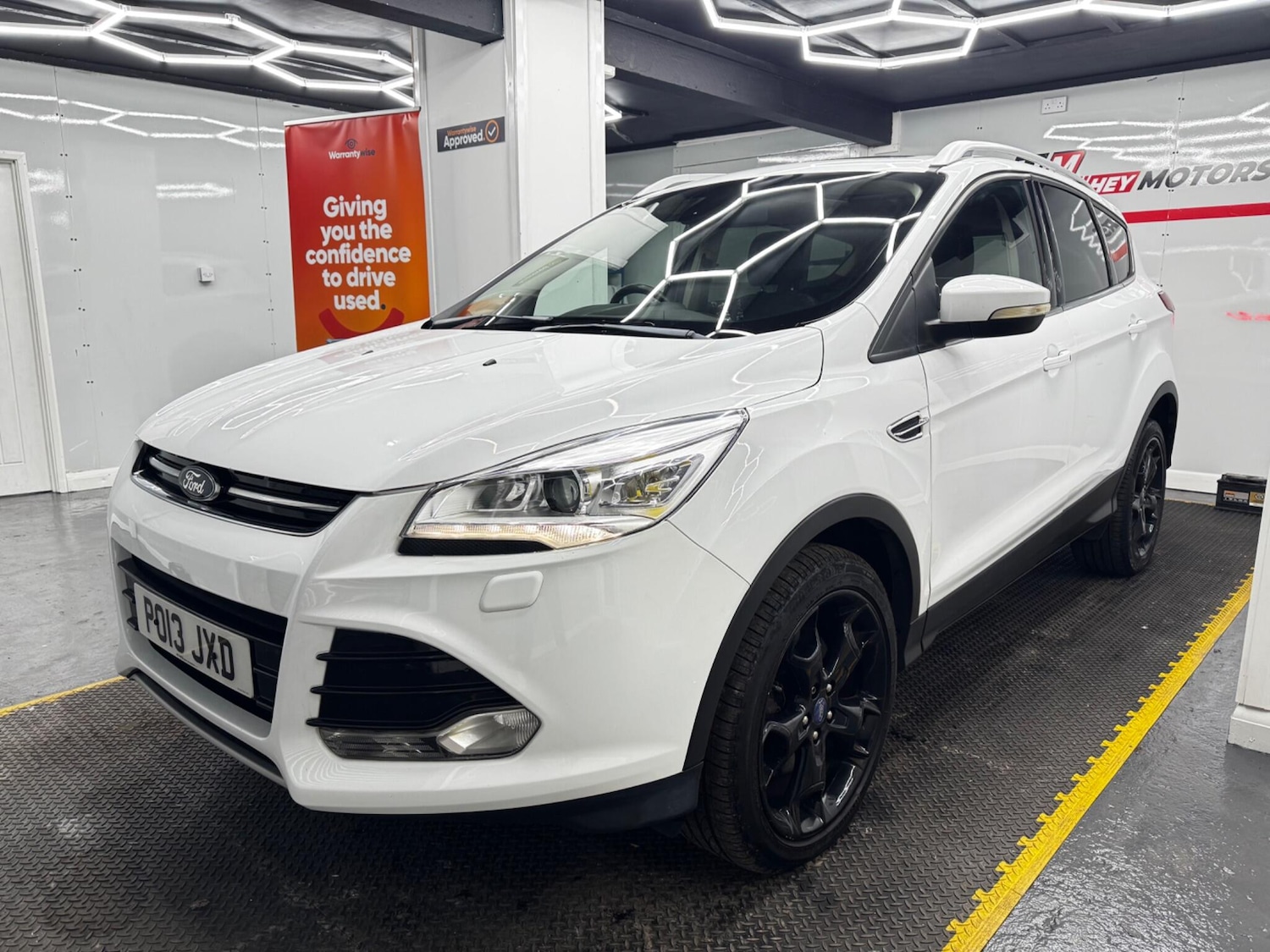 Used Ford Kuga 2013 for sale - 76314576: Photo 6