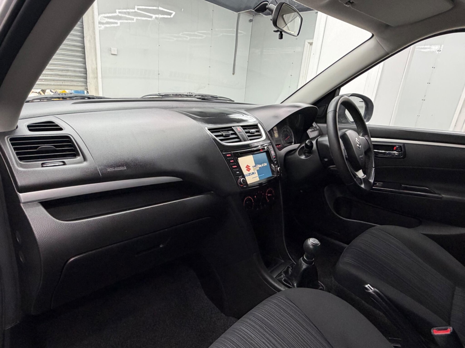 Used Suzuki Swift 2015 for sale - 76002430: Photo 16