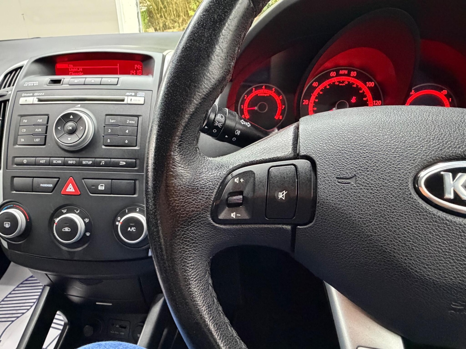 Used Suzuki Swift 2015 for sale - 76002430: Photo 24