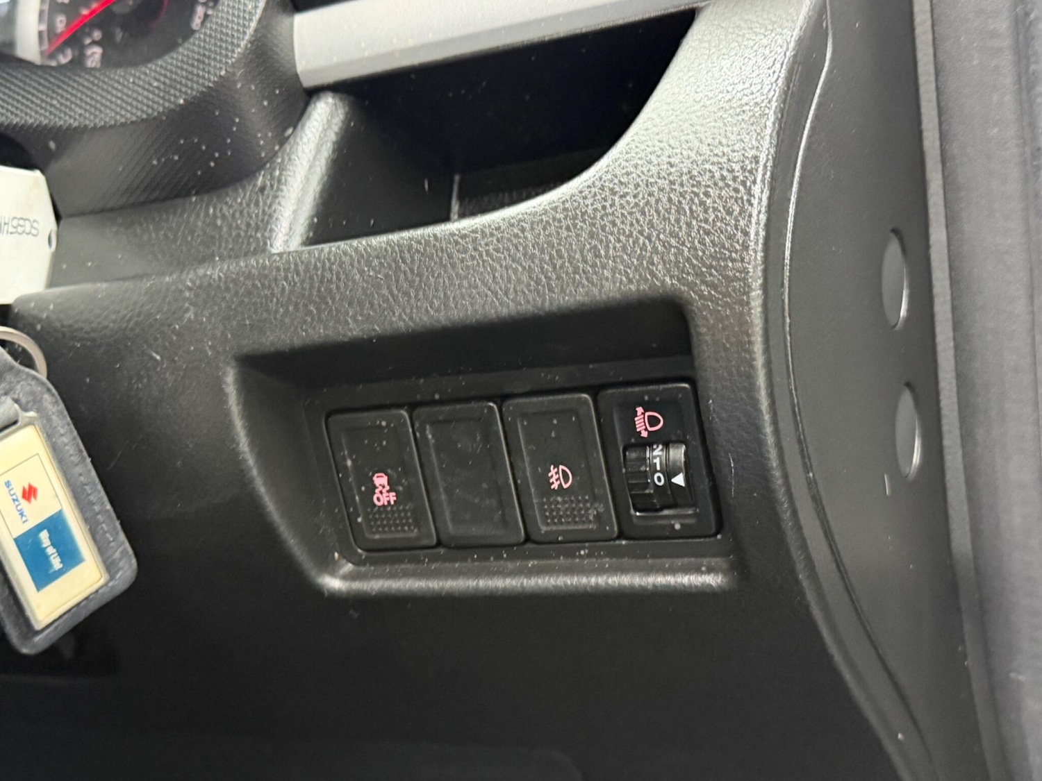 Used Suzuki Swift 2015 for sale - 76002430: Photo 25