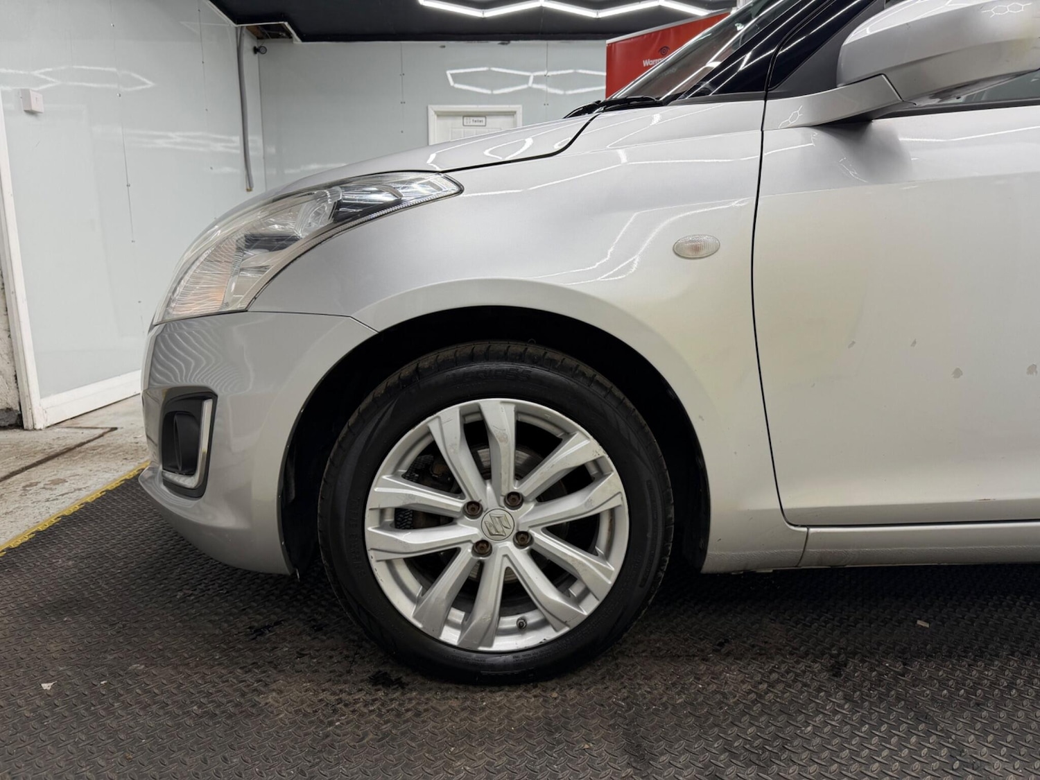 Used Suzuki Swift 2015 for sale - 76002430: Photo 28