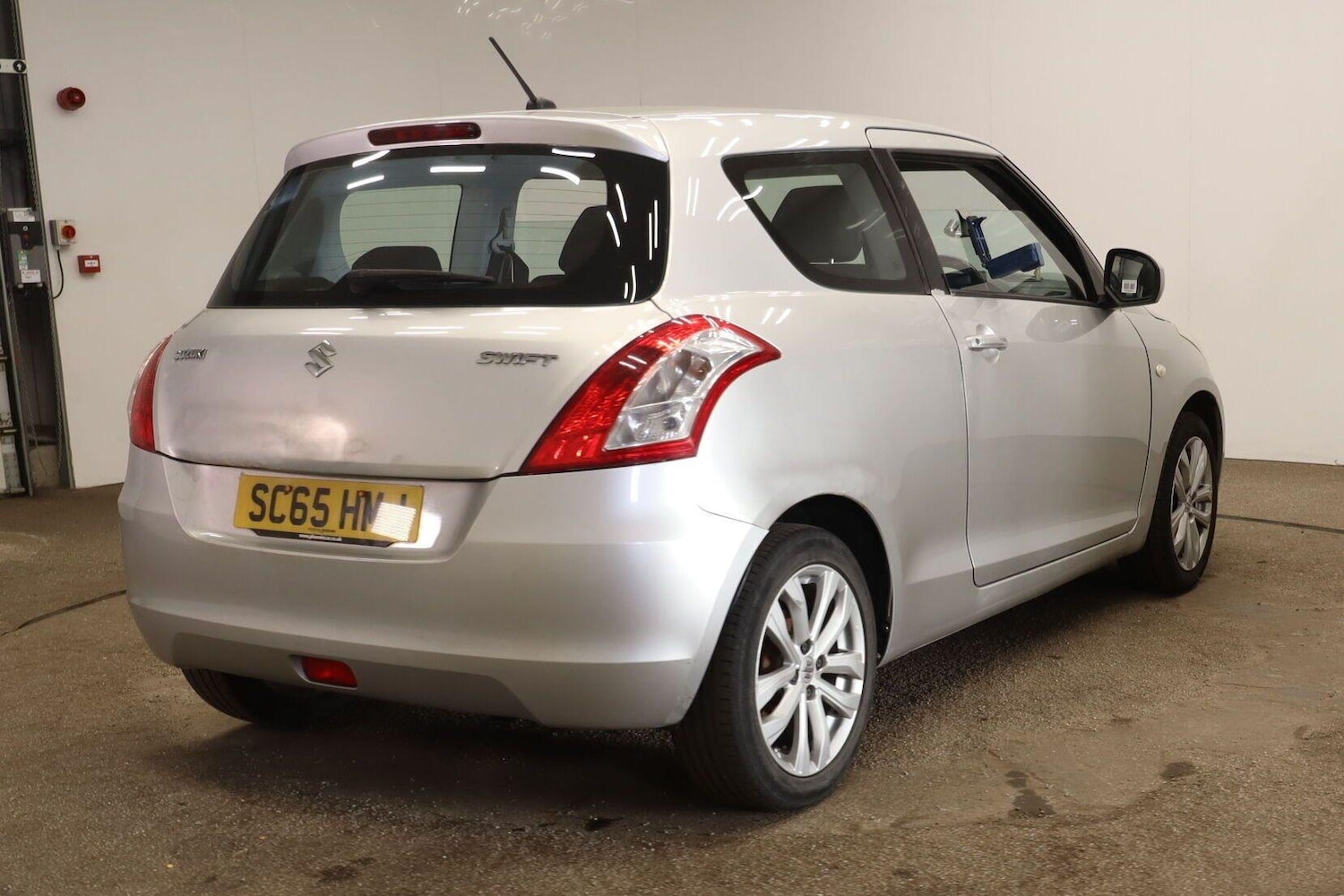 Vehicle 6