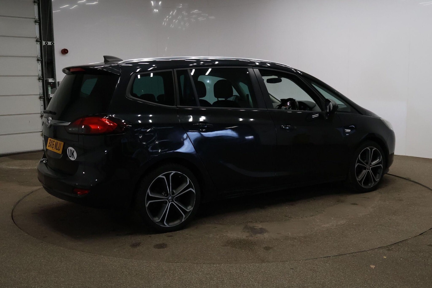 Used Vauxhall Zafira 2016 for sale - 77131921: Photo 8