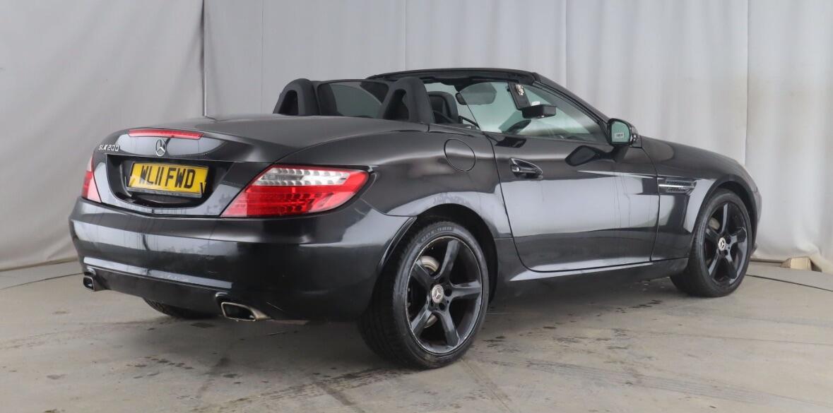 Used Mercedes-Benz SLK 2011 for sale - 77074722: Photo 10