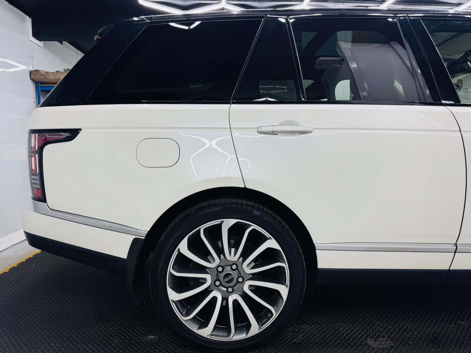 Used Land Rover Range Rover 2014 for sale - 76377452: Photo 29