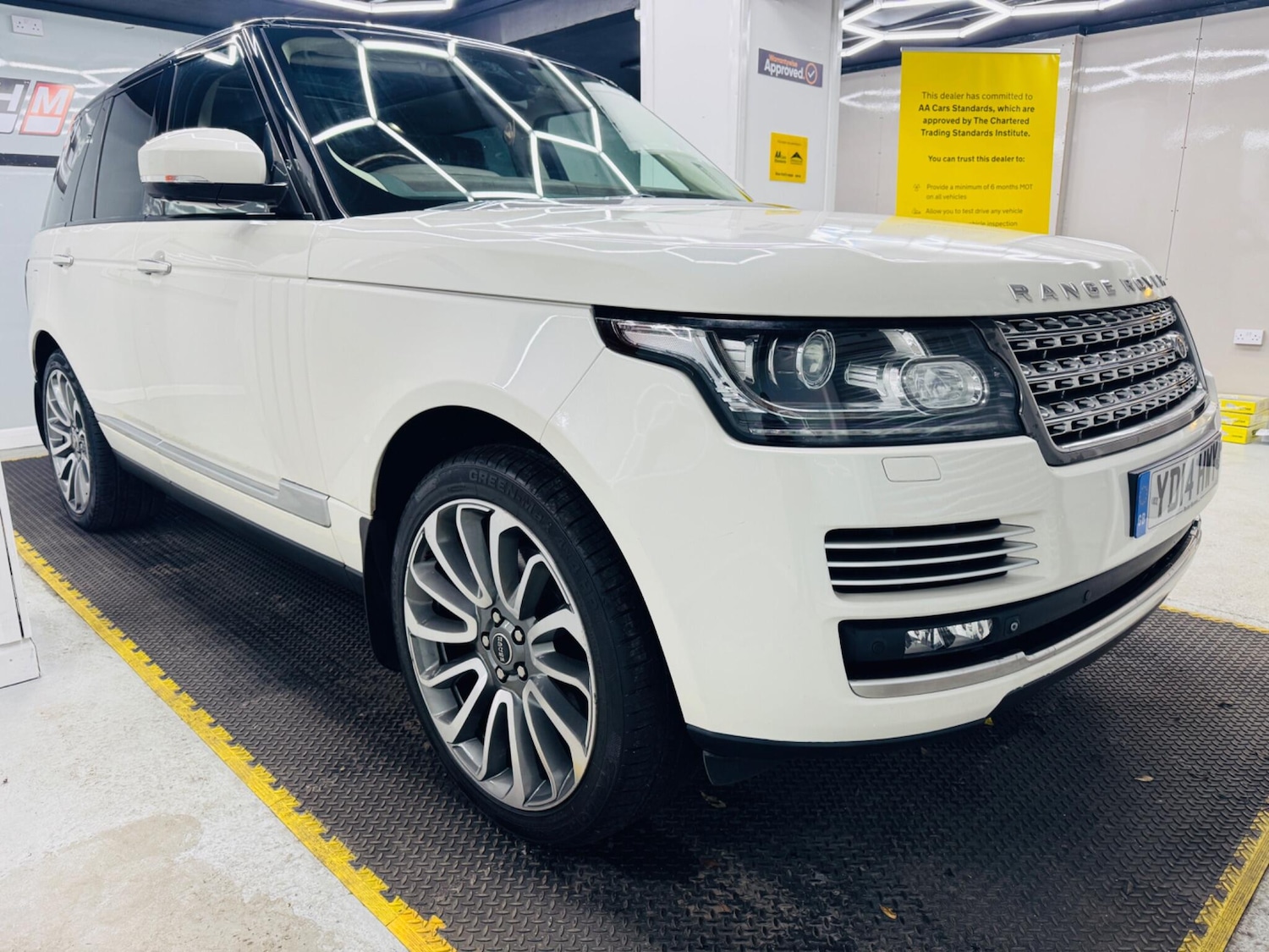 Used Land Rover Range Rover 2014 for sale - 76377452: Photo 5