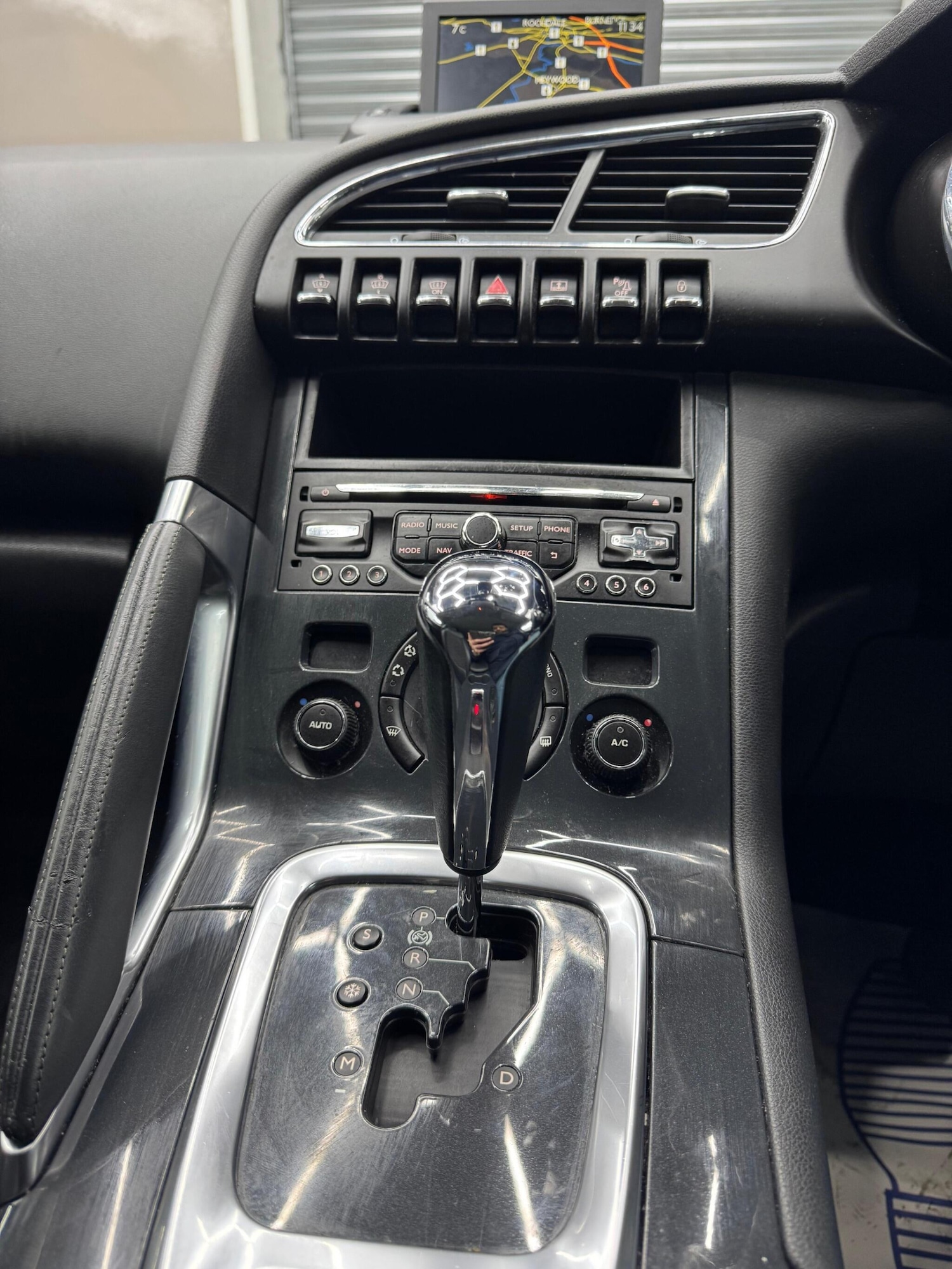 Used Peugeot 3008 2015 for sale - 77091161: Photo 28