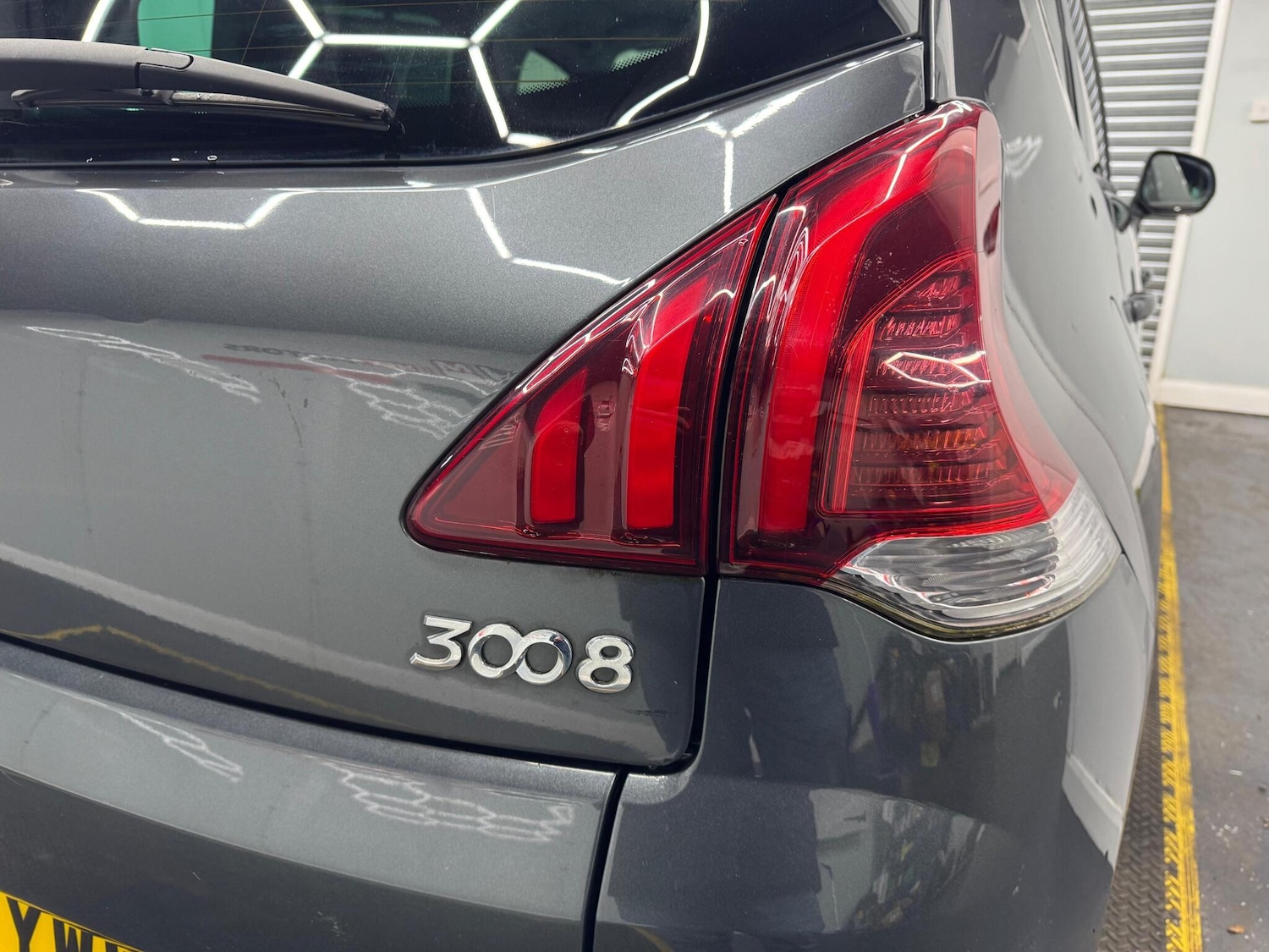 Used Peugeot 3008 2015 for sale - 77091161: Photo 39