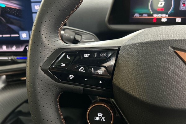 Used Cupra Tavascan 2024 for sale - 75127814: Photo 14