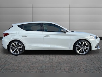 Used SEAT Leon 2025 for sale - 76041727: Photo