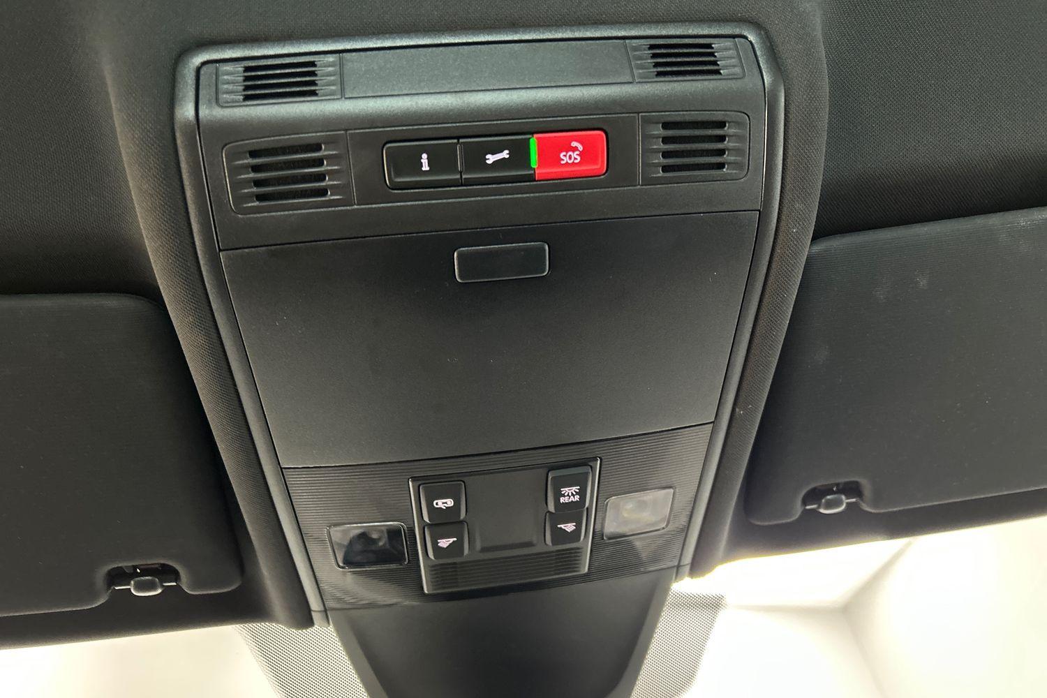 Vehicle 28