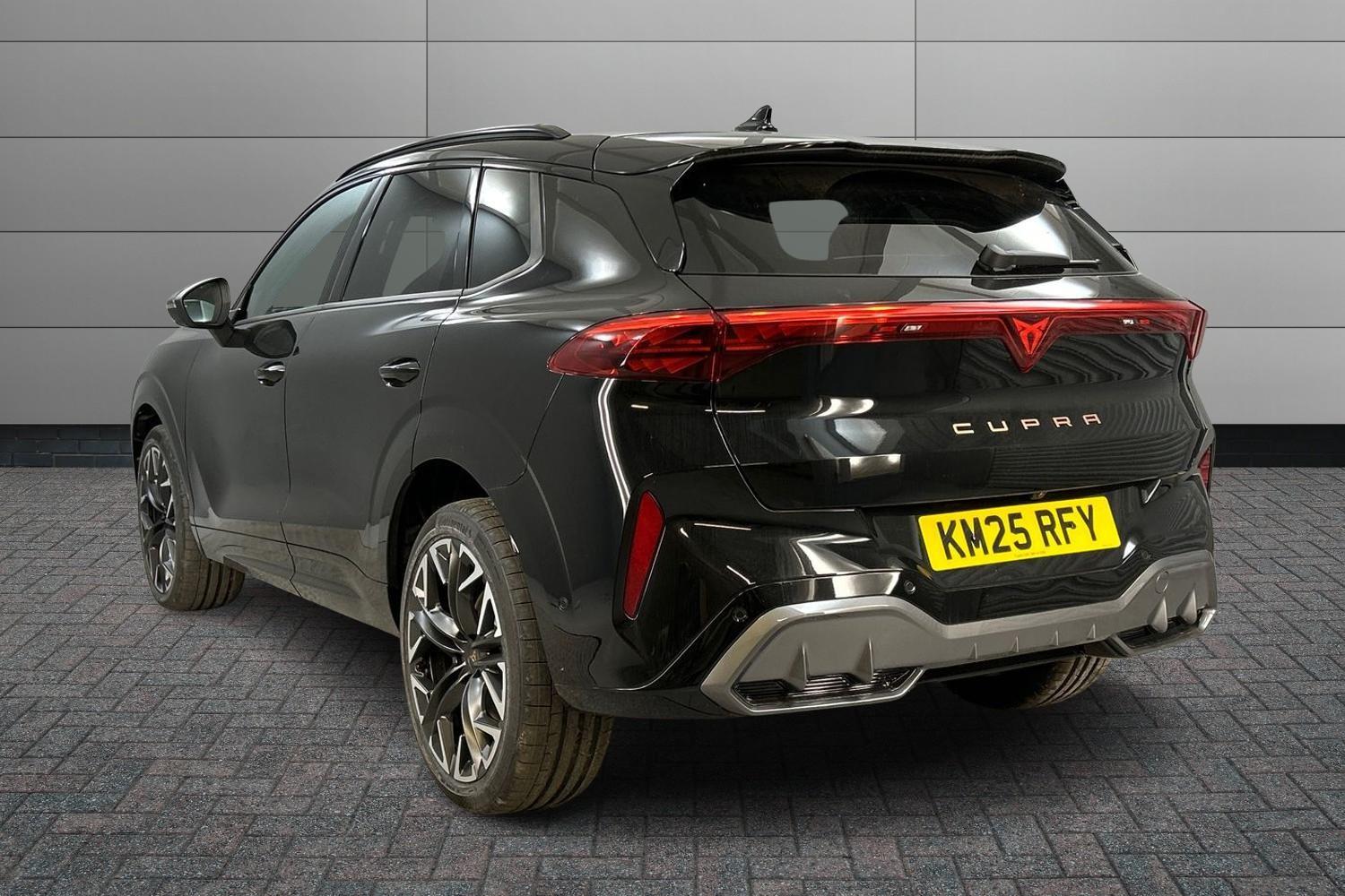 Used Cupra Terramar 2025 for sale - 76158544: Photo 3