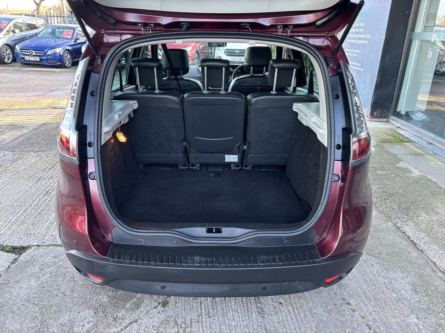 Used Renault Scenic 2014 for sale - 77198435: Photo 19