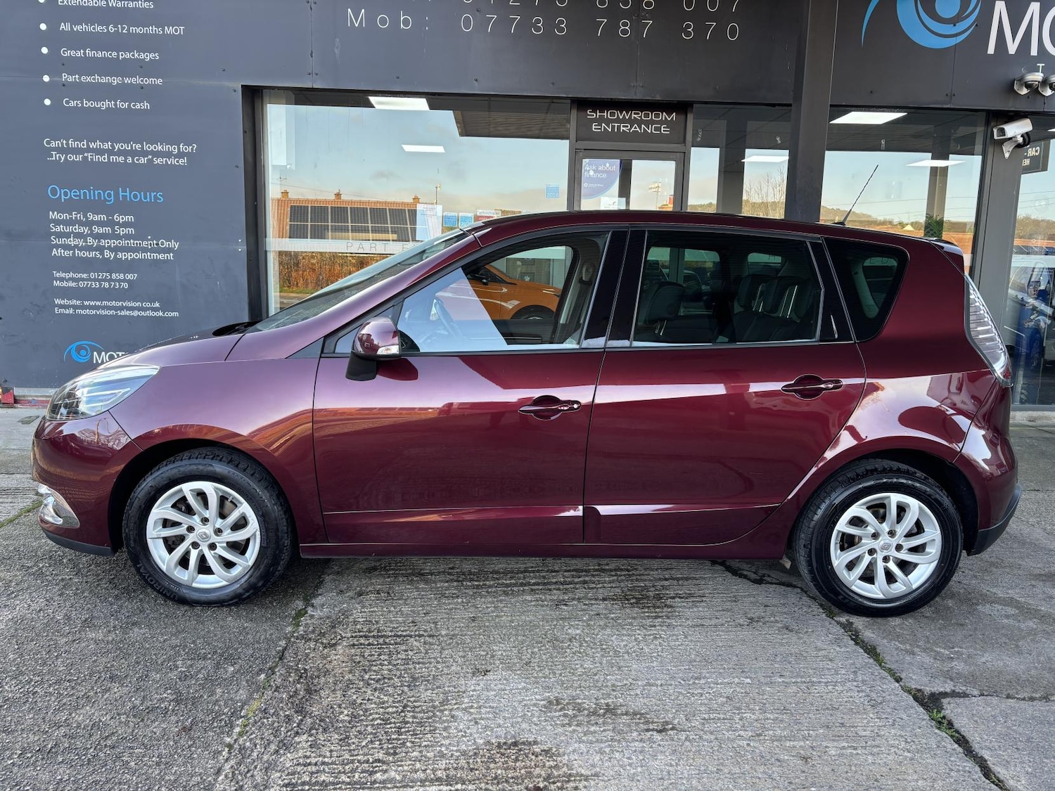 Used Renault Scenic 2014 for sale - 77198435: Photo 2