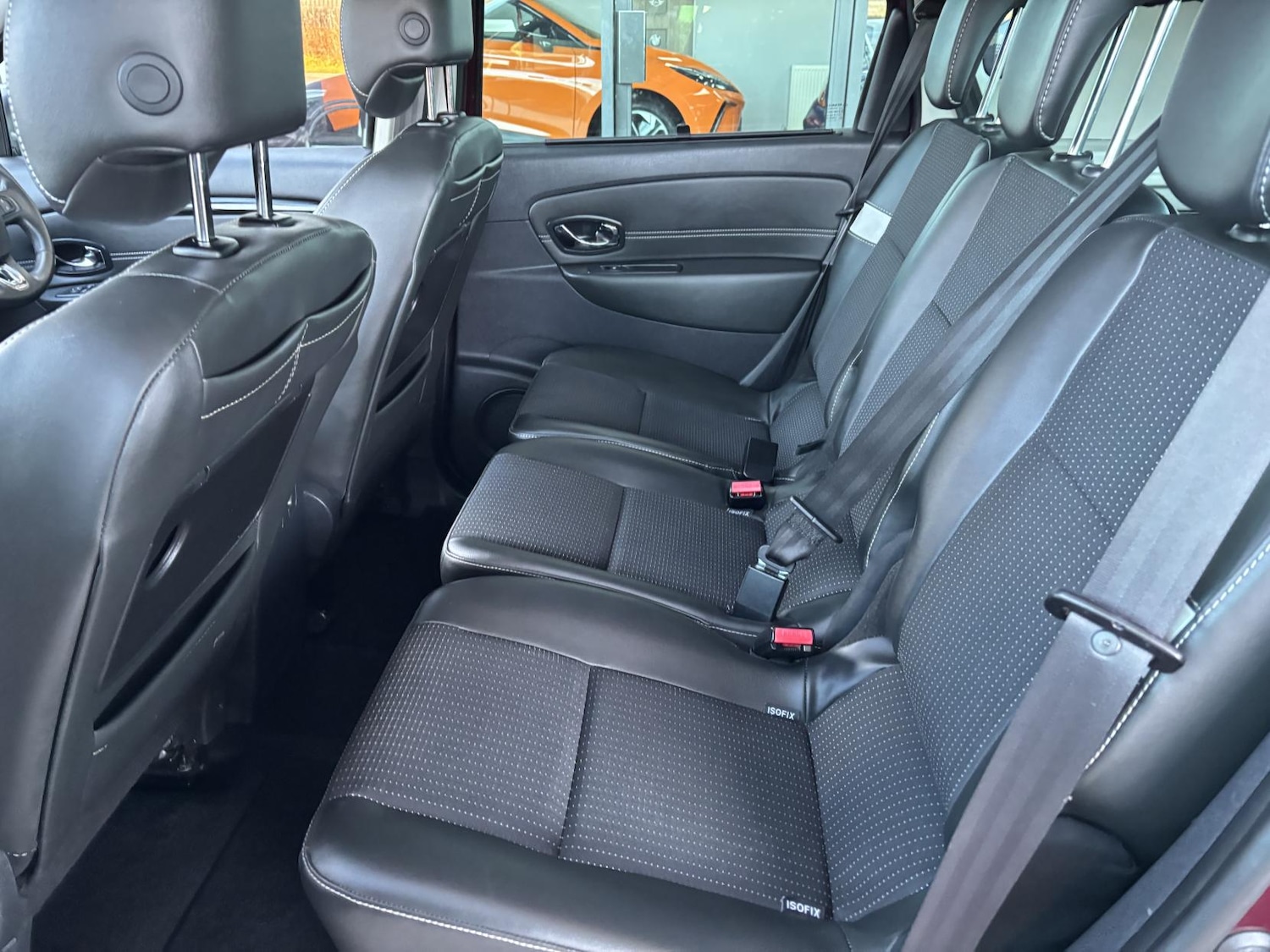 Used Renault Scenic 2014 for sale - 77198435: Photo 20