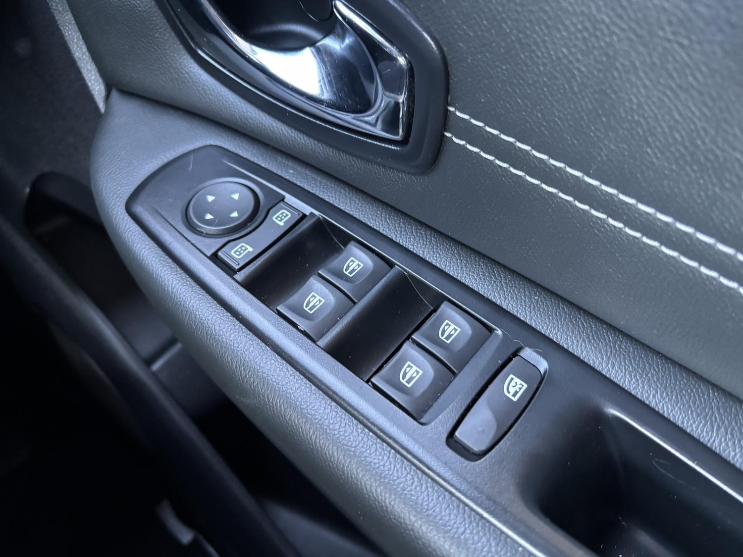 Used Renault Scenic 2014 for sale - 77198435: Photo 27