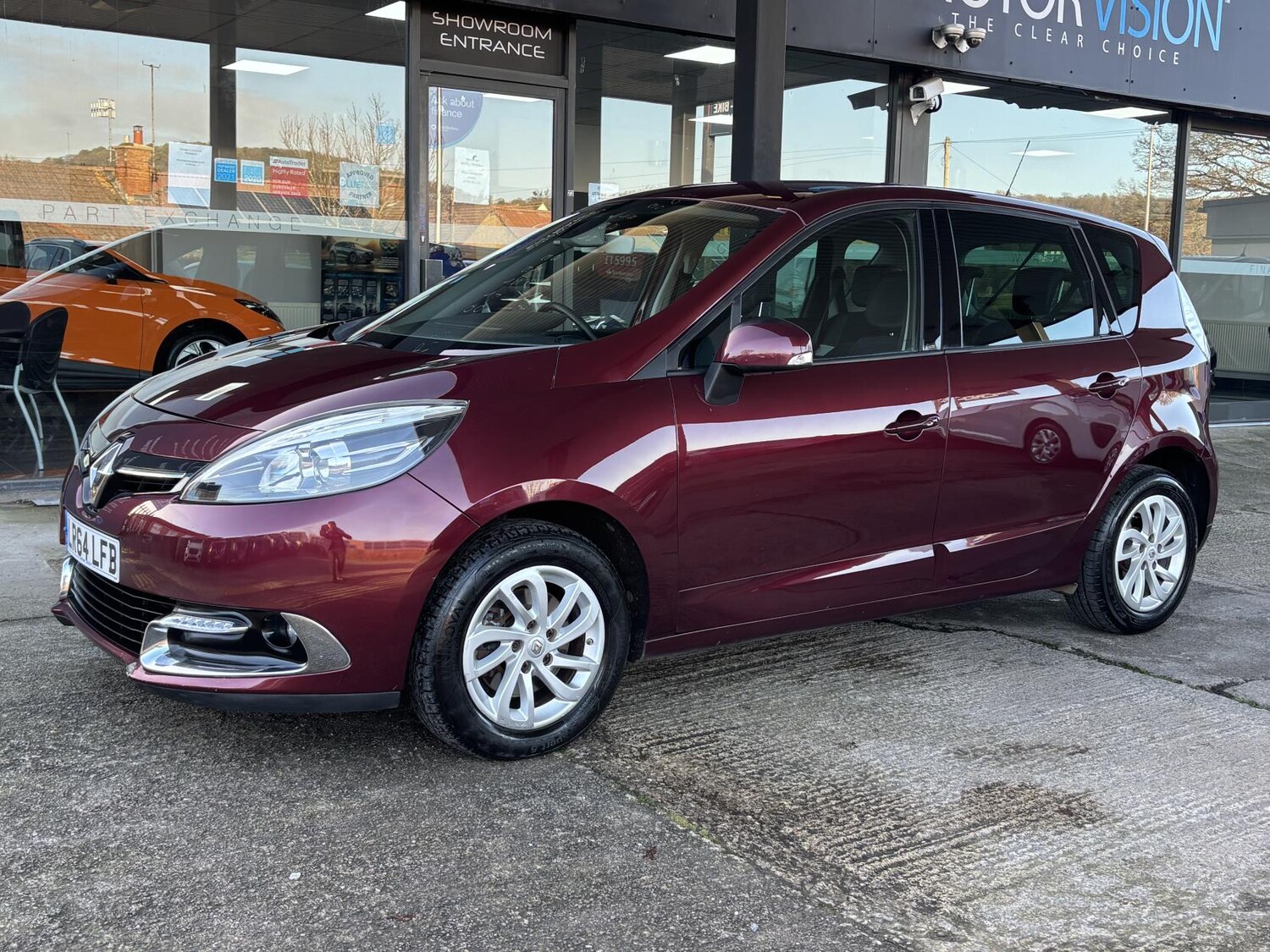 Used Renault Scenic 2014 for sale - 77198435: Photo 28