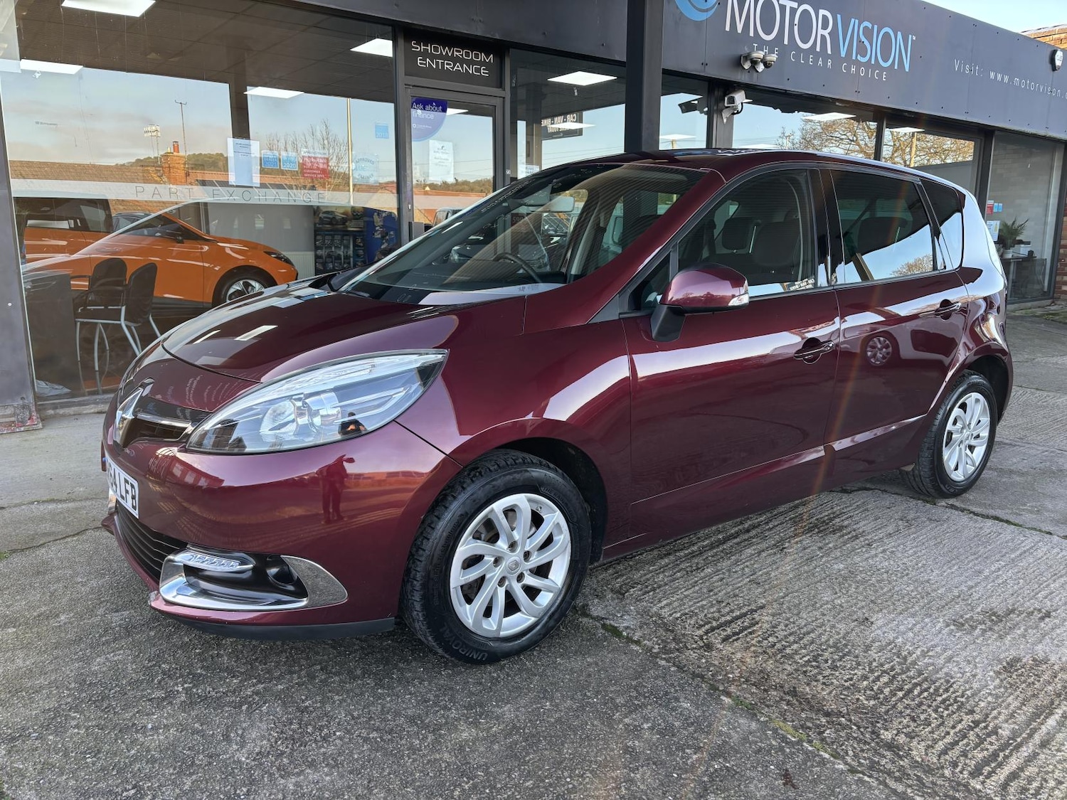 Used Renault Scenic 2014 for sale - 77198435: Photo 31