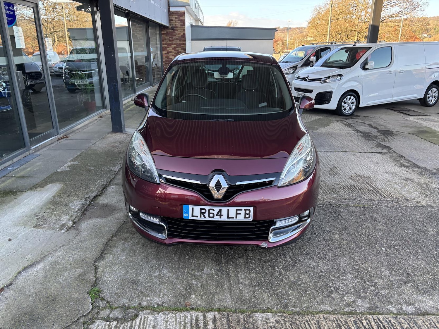 Used Renault Scenic 2014 for sale - 77198435: Photo 34
