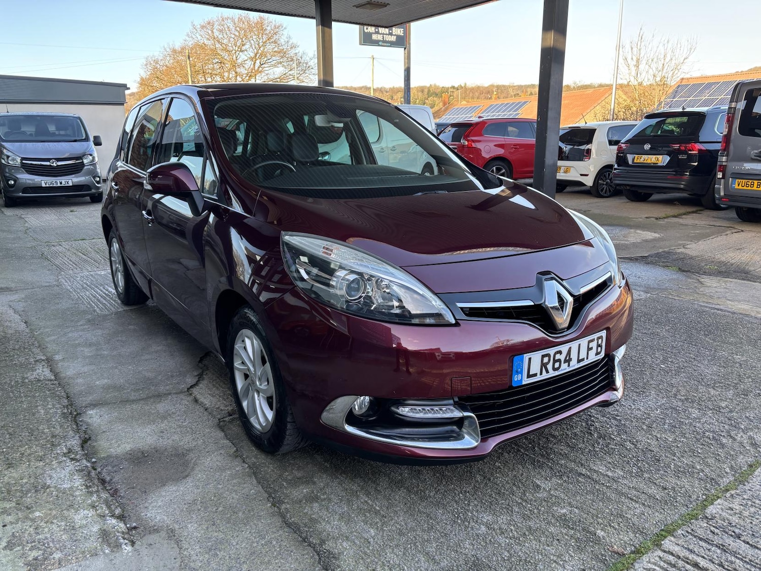 Used Renault Scenic 2014 for sale - 77198435: Photo 6