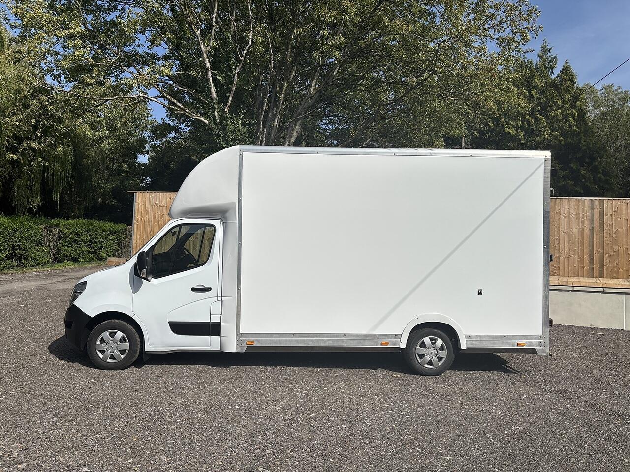 Used Nissan Interstar 2023 for sale - 77198426: Photo 24