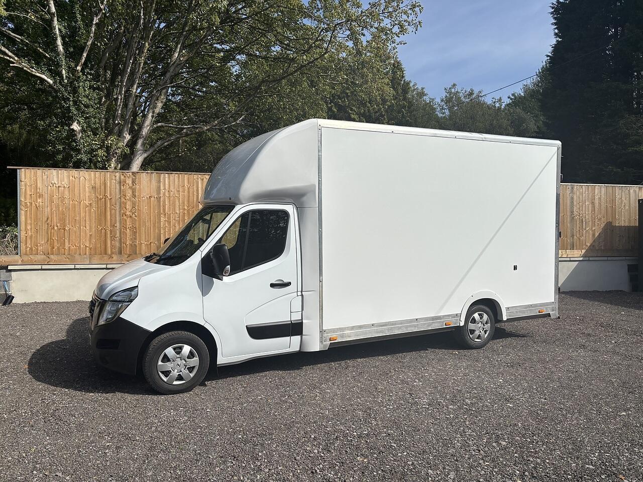 Used Nissan Interstar 2023 for sale - 77198426: Photo 3