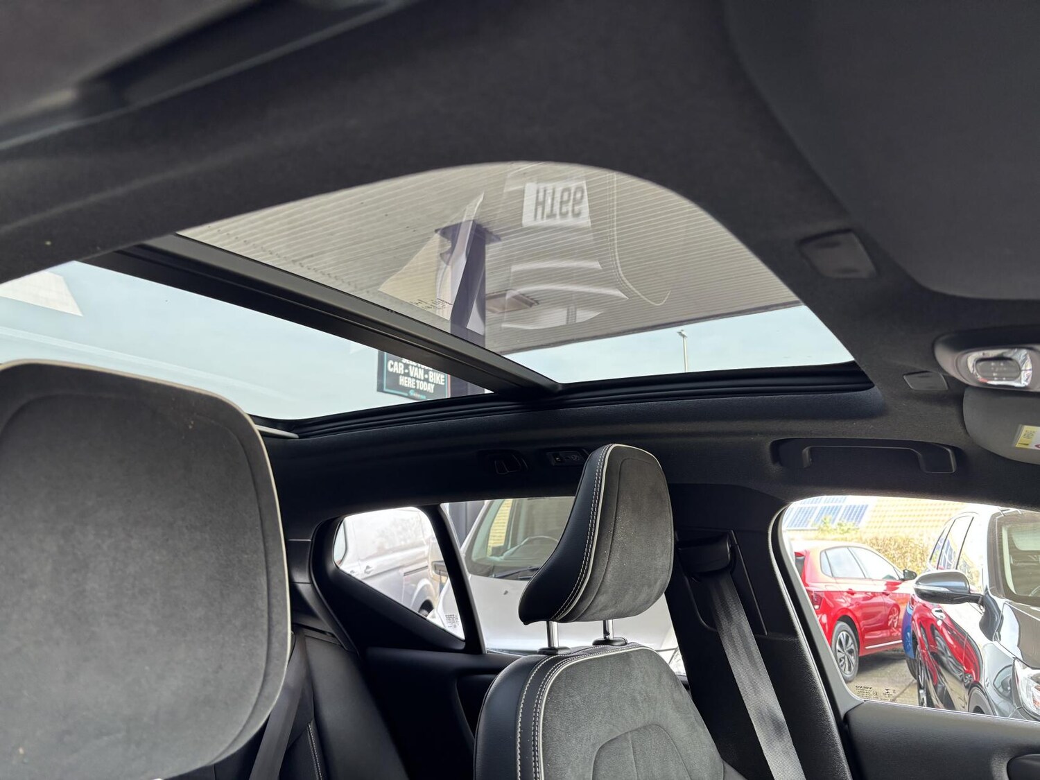 Used Volvo XC40 2020 for sale - 78107020: Photo 9