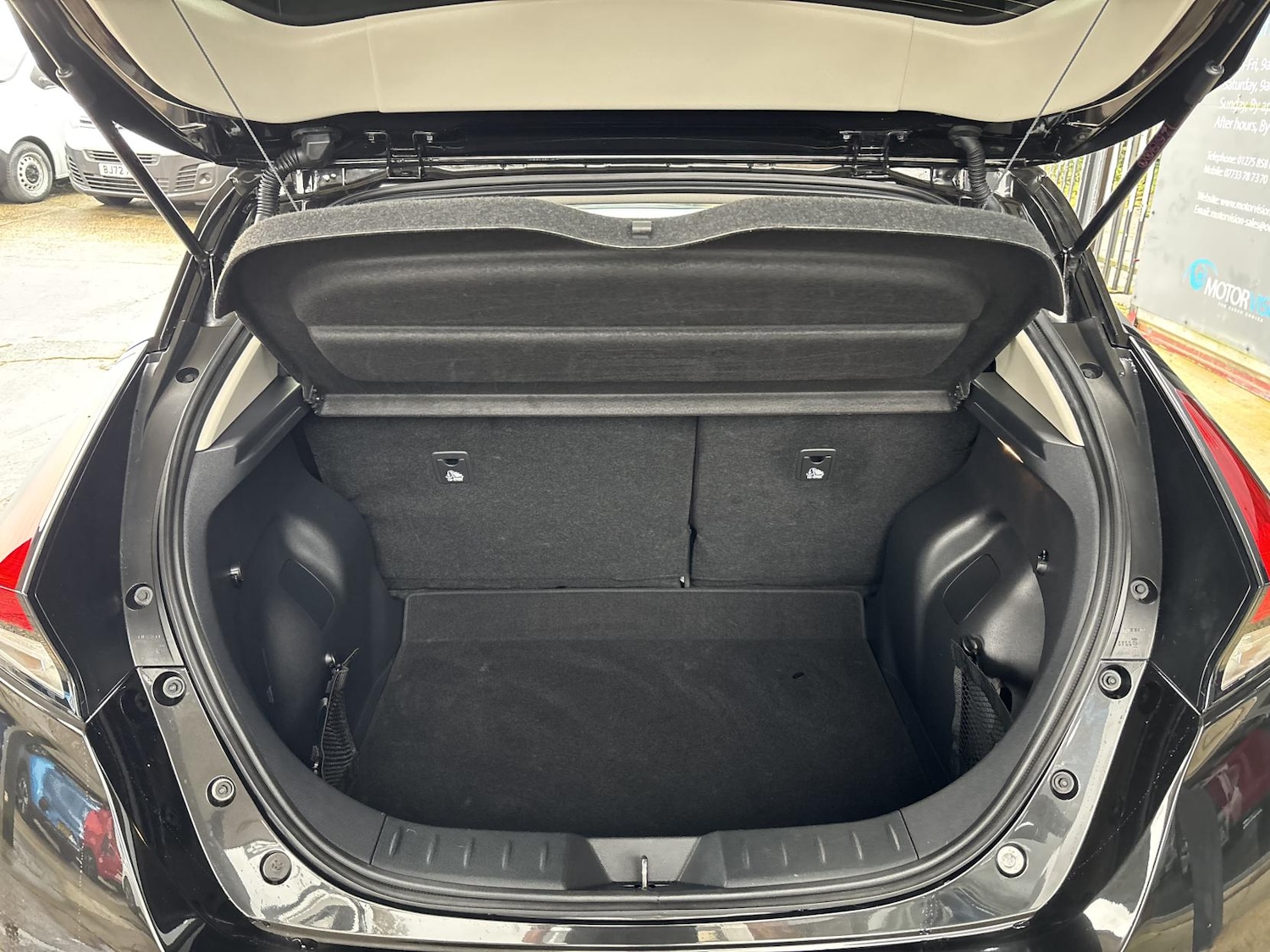 Used Nissan Leaf 2021 for sale - 77508925: Photo 22