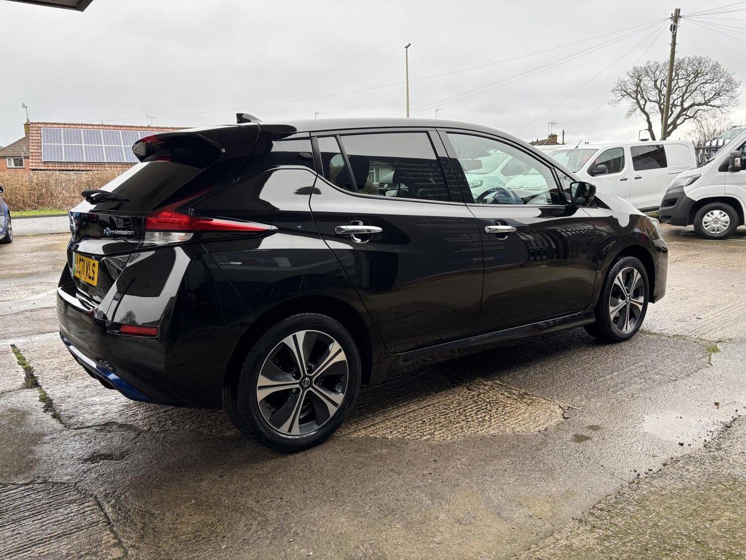Used Nissan Leaf 2021 for sale - 77508925: Photo 6