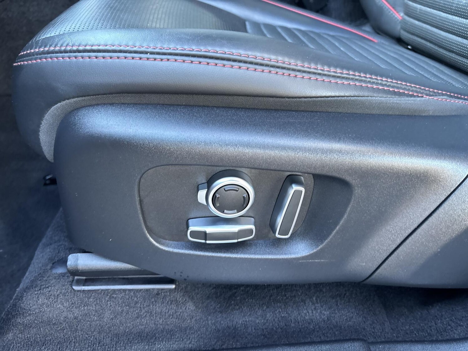 Used Land Rover Discovery Sport 2022 for sale - 77556943: Photo 37