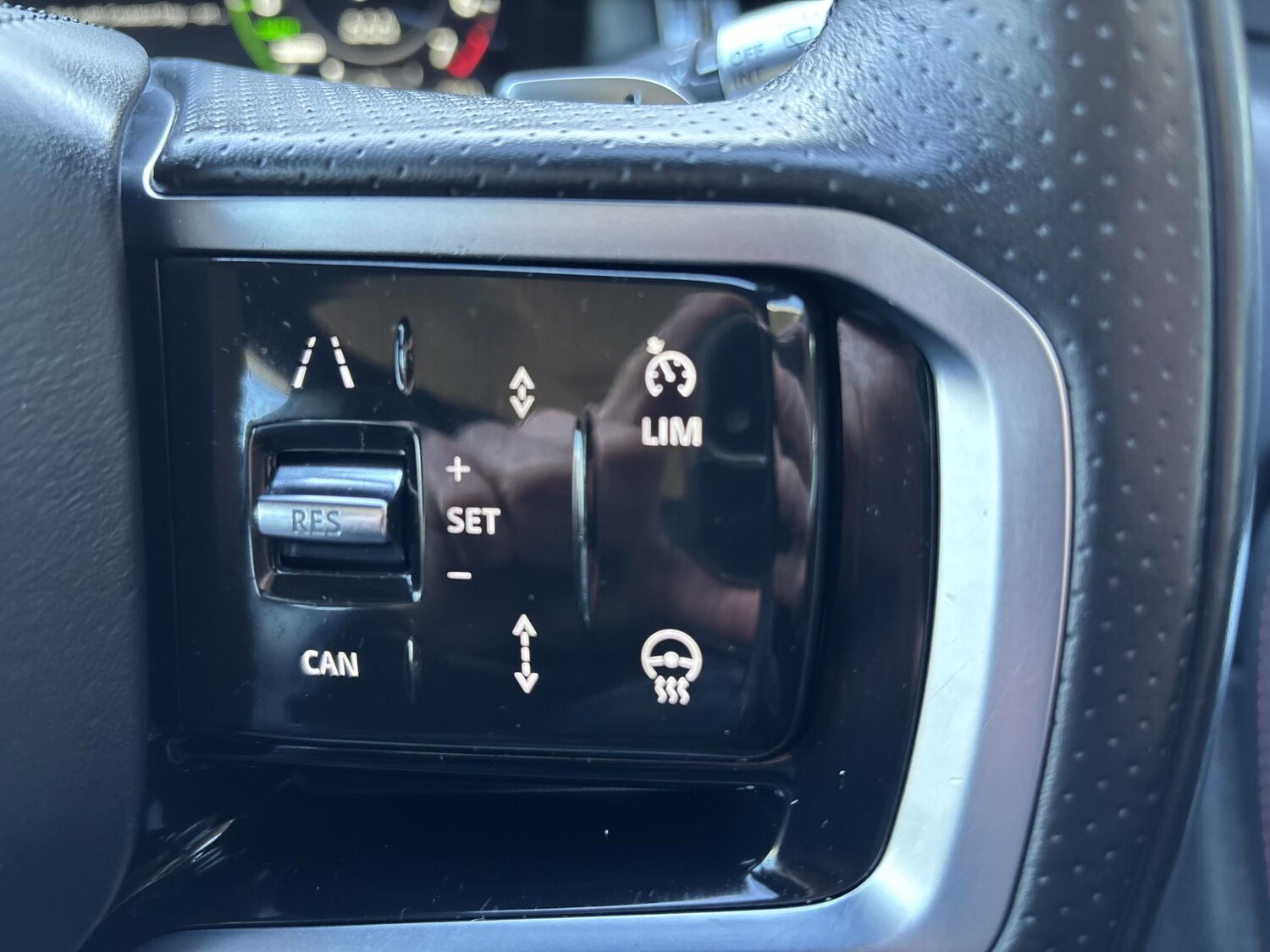 Used Land Rover Discovery Sport 2022 for sale - 77556943: Photo 40