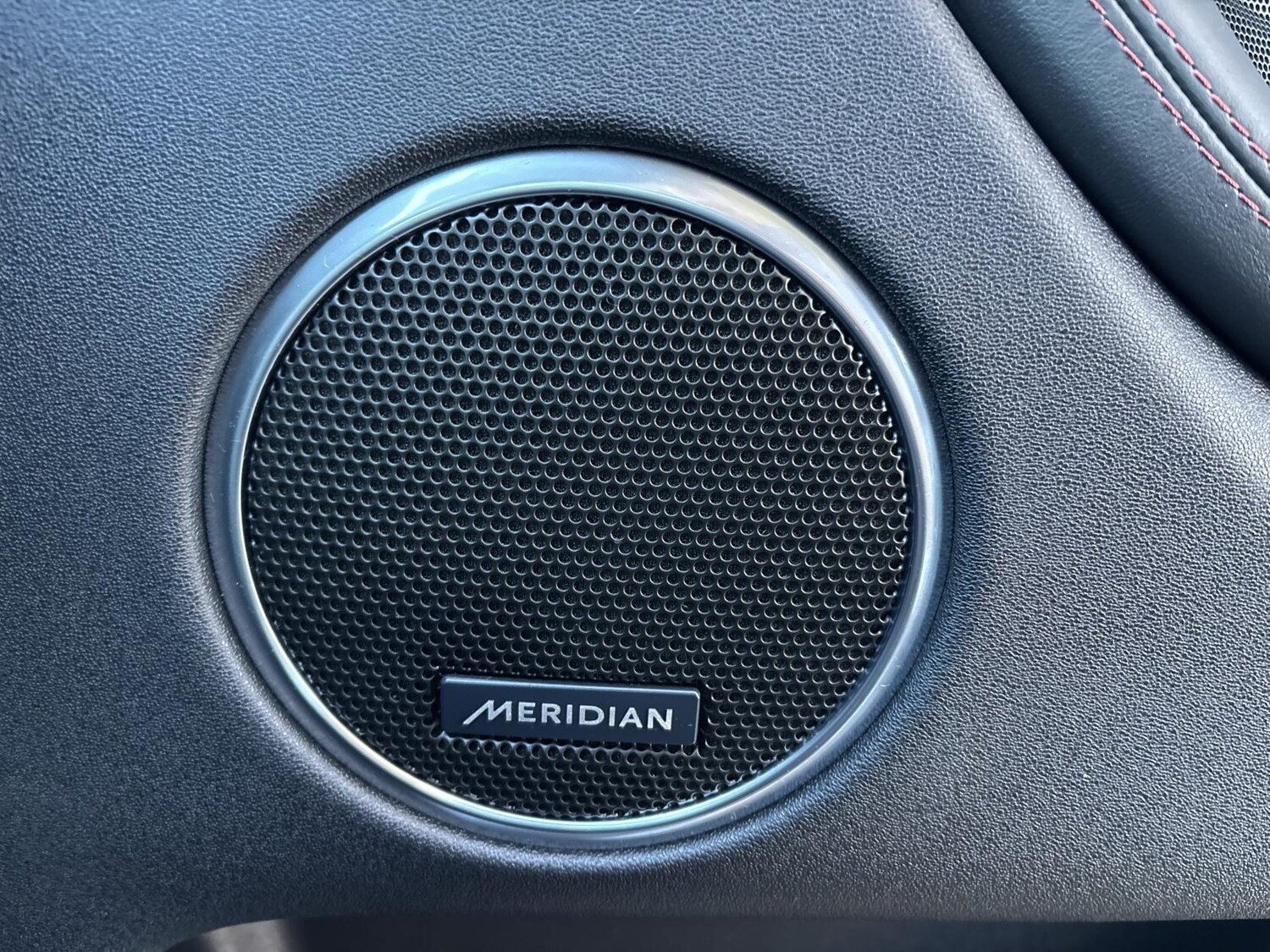 Used Land Rover Discovery Sport 2022 for sale - 77556943: Photo 44