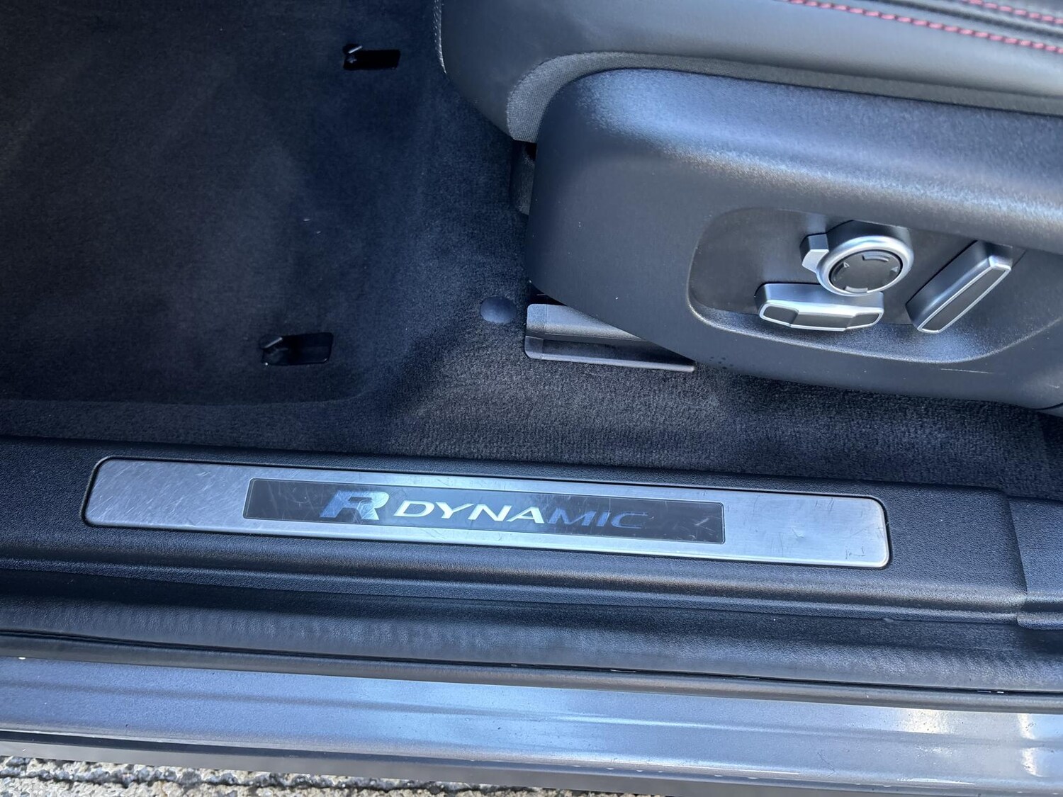 Used Land Rover Discovery Sport 2022 for sale - 77556943: Photo 45